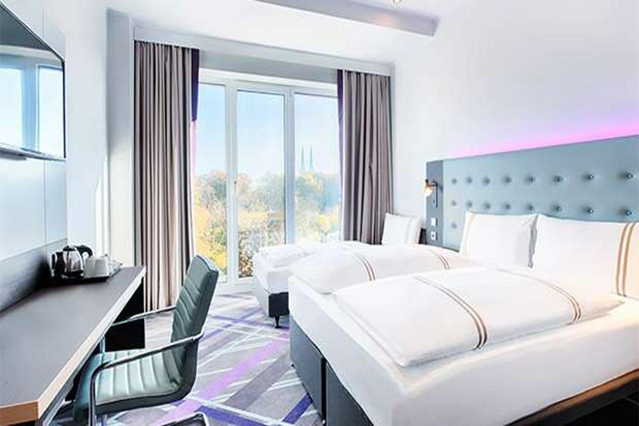 Premier Inn Luebeck City Stadtgraben Екстер'єр фото