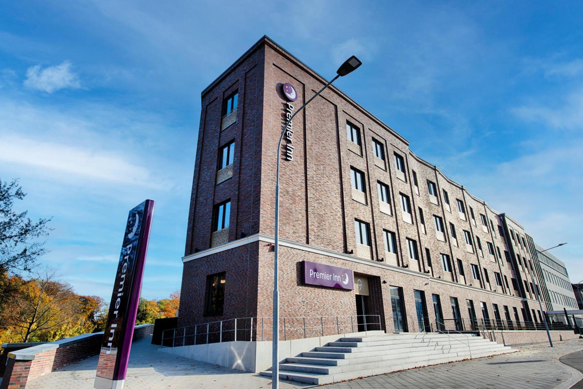 Premier Inn Luebeck City Stadtgraben Екстер'єр фото